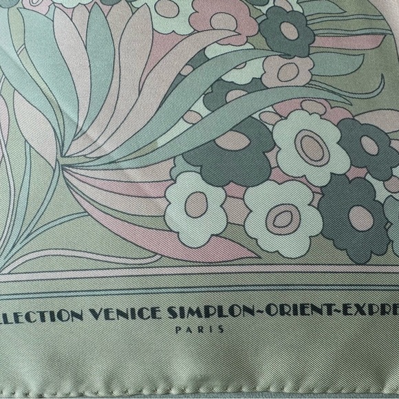 Vintage Venice Simplon Orient Express Floral 100% Silk Scarf in Pink and Sage - Picture 2 of 6